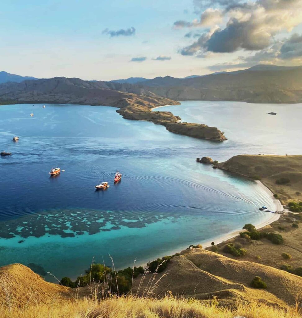 Liveaboard Diving In Komodo & Raja Ampat, Indonesia | La Galigo