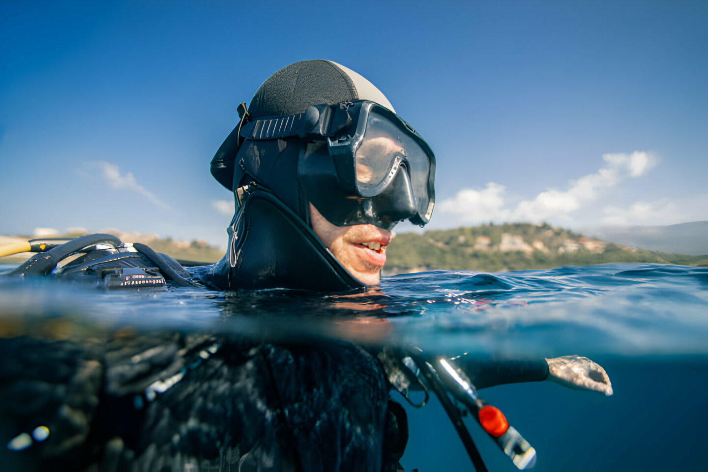 How to Balance Airspace and Ear Pressure When Diving - La Galigo Liveaboard