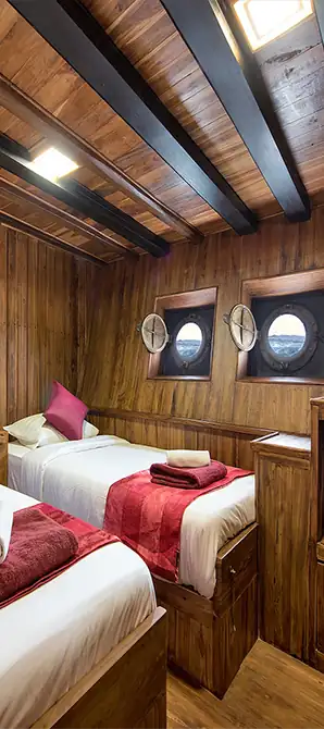 deluxe cabin on La Galigo liveaboard