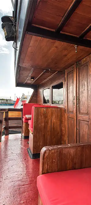 suite cabin on La Galigo liveaboard